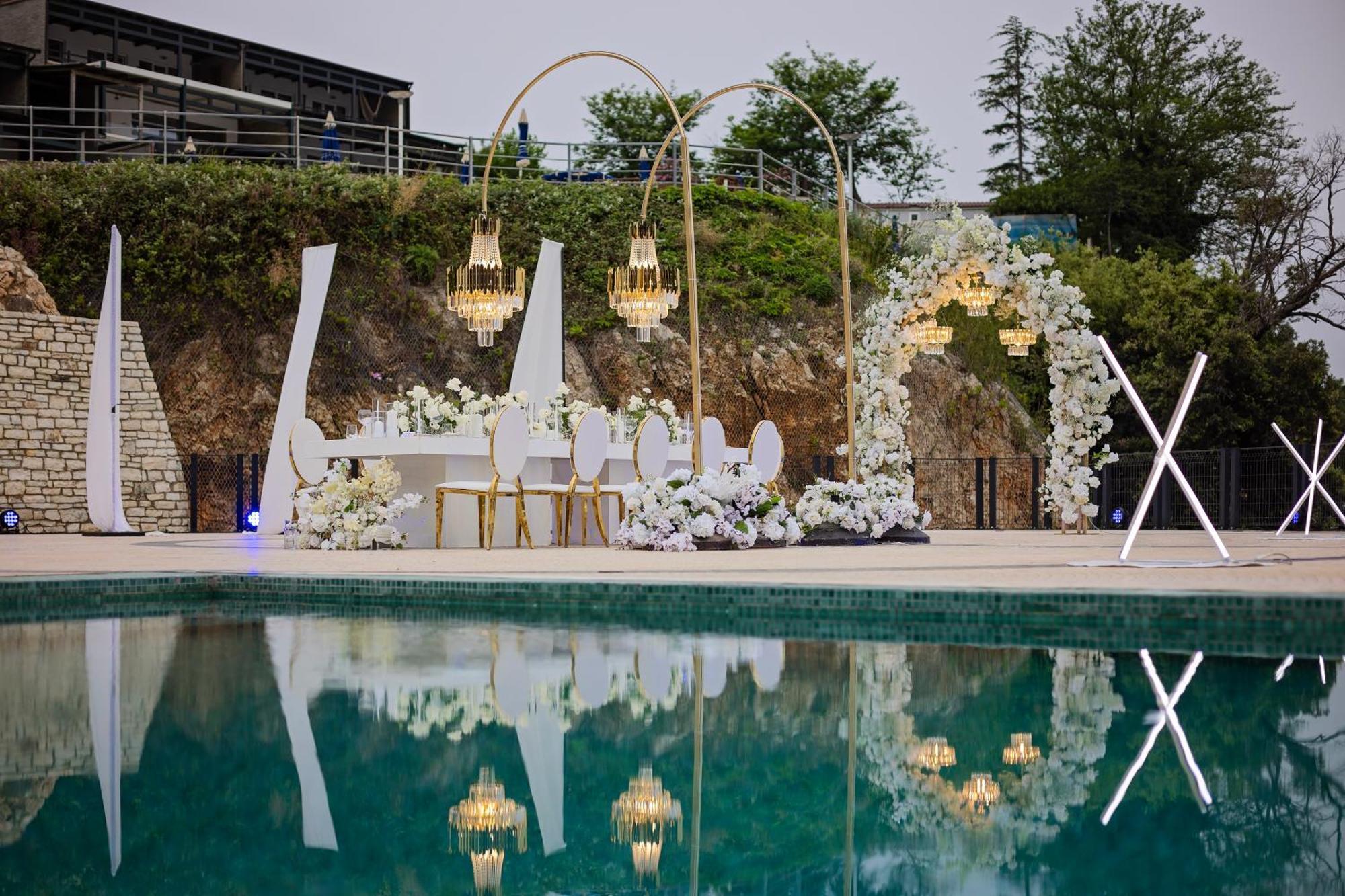 Maritim Marina Bay Resort Spa & Casino Adult Friendly Vlorë 외부 사진 Wedding at the hotel